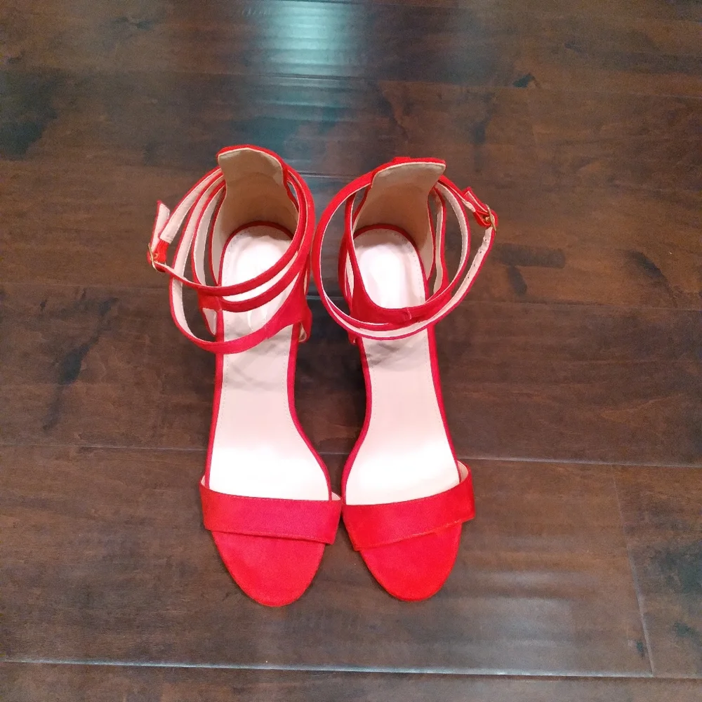 Red faux suede strappy sandals - Picture 5 of 6